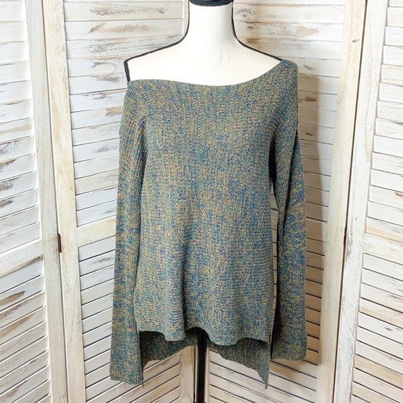 BCBGENERATION | Hi-Lo Green Blue Oversized Sweater - Picture 3 of 9